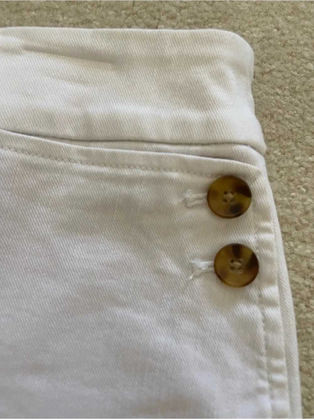 Talbots Classic White stretch denim Button-Accent,pocket, Women's Skirt size 10